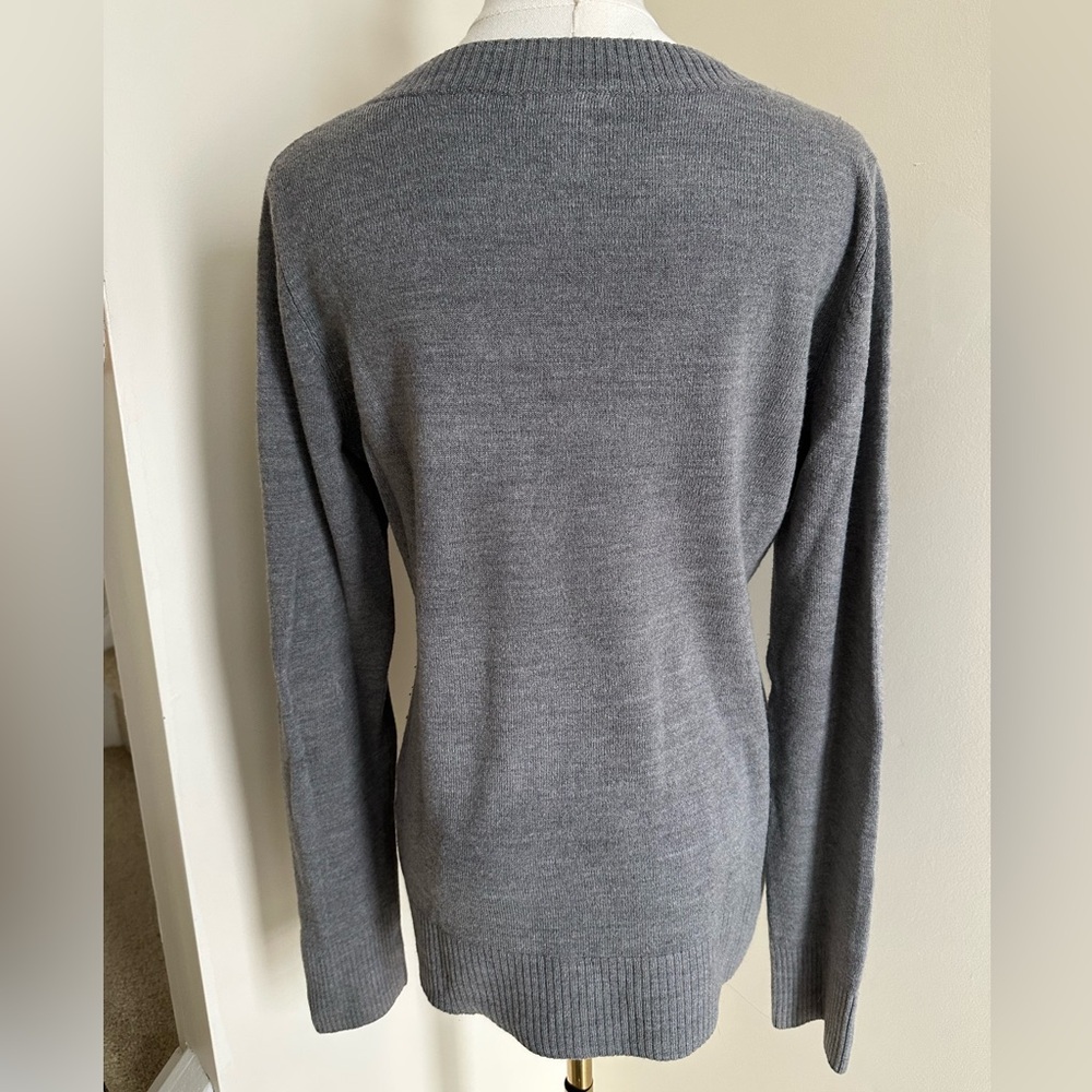 H&M Gray V-Neck Sweater- Medium - Picture 3 of 7